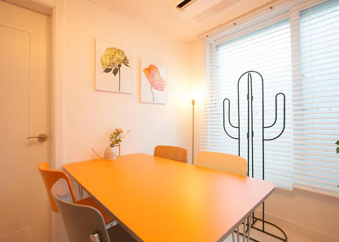 Apartment Station Joey N Ray House Seoul