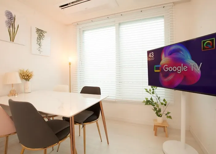 Apartment Station Joey N Ray House Seoul